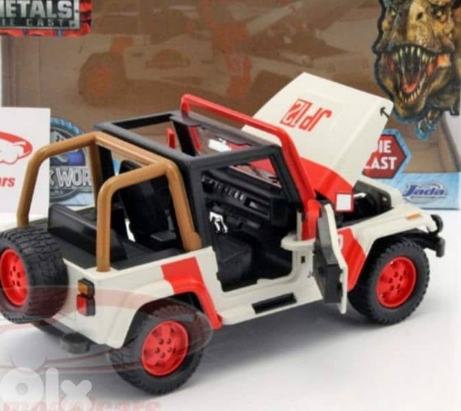 Jeep Wrangler '92 (Jurassic World '15) diecast car model 1:24. 6