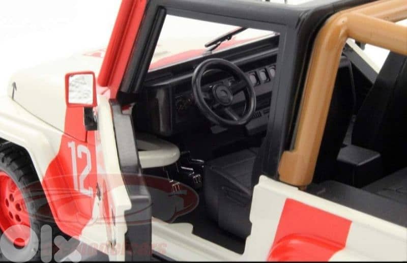 Jeep Wrangler '92 (Jurassic World '15) diecast car model 1:24. 7