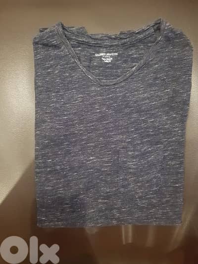 Galleries Lafayette t-shirt size M