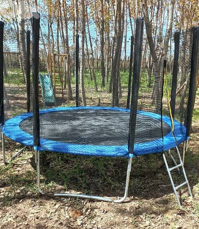 Now 240$ was 300$ trampoline  10 ft  (3 meter)