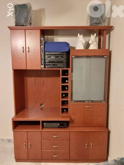خزانة غرفة قعدة شبه جديدة خشب سنديان للبيع TV Cabinet