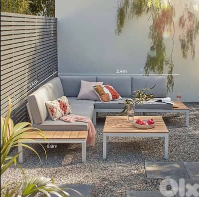 outdoor corner s3