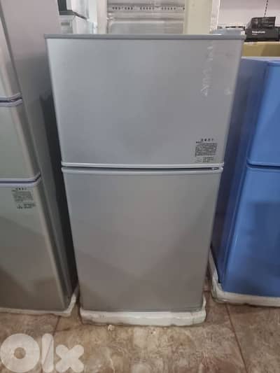 fridge freezer small mini Chalet office براد مكتب شاليه ٥ قدم صغير