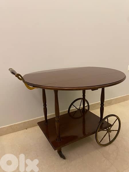 trolley bar 4