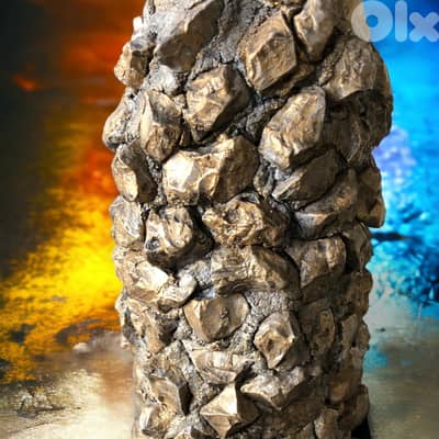 concrete base for a lampshade or flower vase