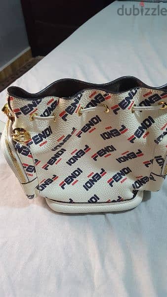 FENDI Cross Bag 1