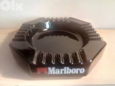 Marlboro vintage big ceramic ashtray 23*23cm