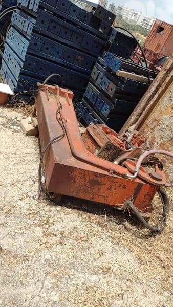 vibro hammer for pile 4