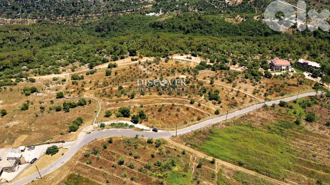 32,000sqm  in Der el Haref  - Arsoun |  Land for sale 5