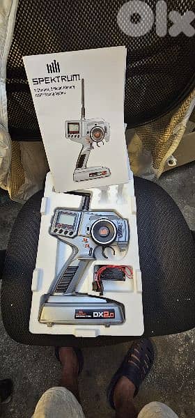 Spectrum radio rc car 2 channels