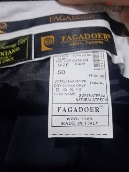 خمس بدلات شبه جداد لون اسود وكحلي السعر٣٠$ 10