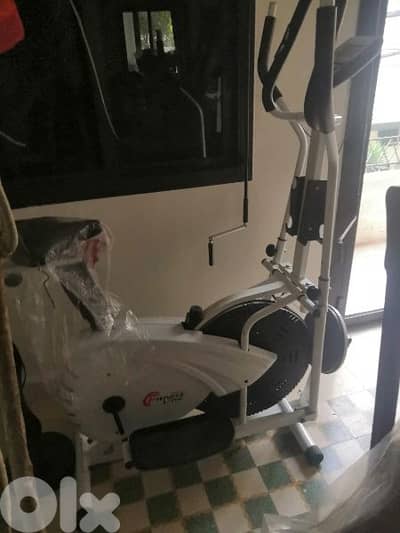 4 in 1 gym machine, elliptical,bicycle, waist, dumbels