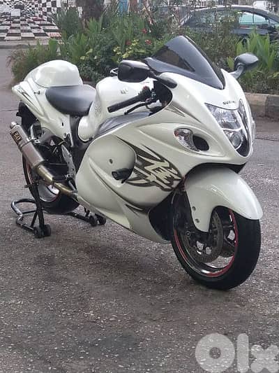 suzuki gsx1300r hayabusa 1300cc model 2010  29500klm