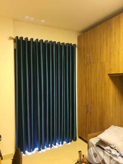 Ultra-soft velvet curtains - برادي المخمل فائقة النعومة