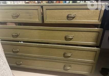 mirror with drawers