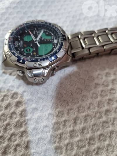 citizen  rare watch bargain